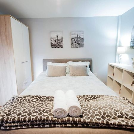 Modern Central Penthouse - 1 Secureparking Liverpool Værelse billede